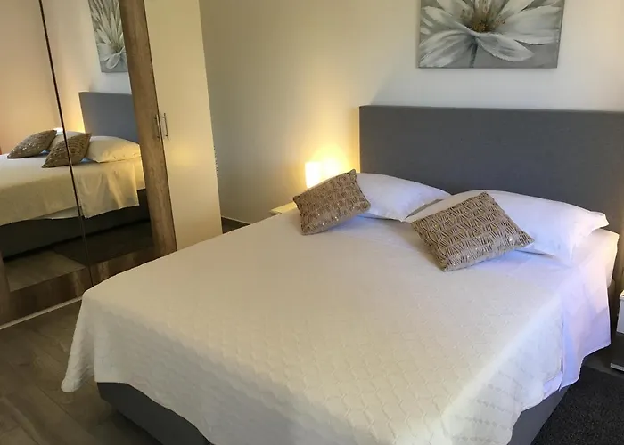 Апартаменты Paola *