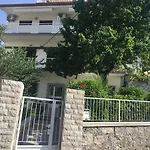 Paola Apartament *